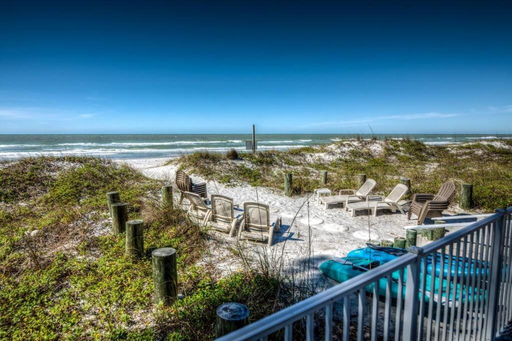 Joyce'S Beachfront #3 Apartment Clearwater Beach Exterior foto